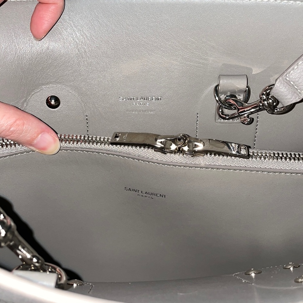 Saint Laurent Grained Calfskin Small Sac De Jour Grey - Picture 9 of 16